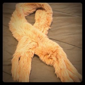 Faux Fur Scarf!